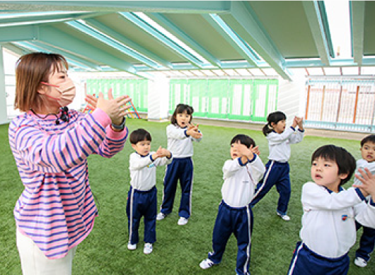 流⾏りの曲でダンス♪の写真